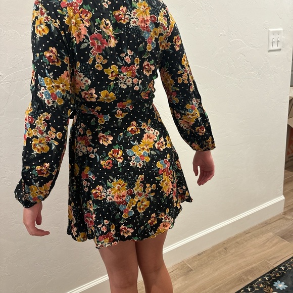 Zara Black and Orange Long Sleeve Sundress - Picture 3 of 5